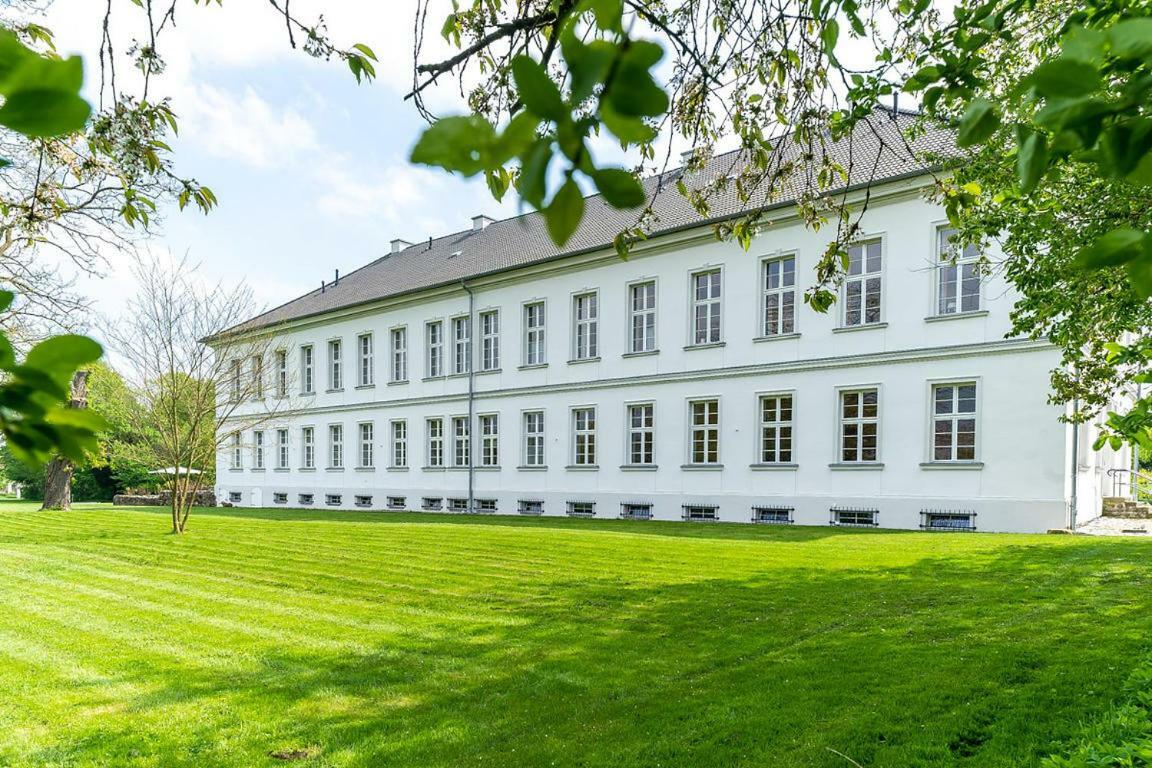 شقة Gutshaus Gross Helle Mölln المظهر الخارجي الصورة