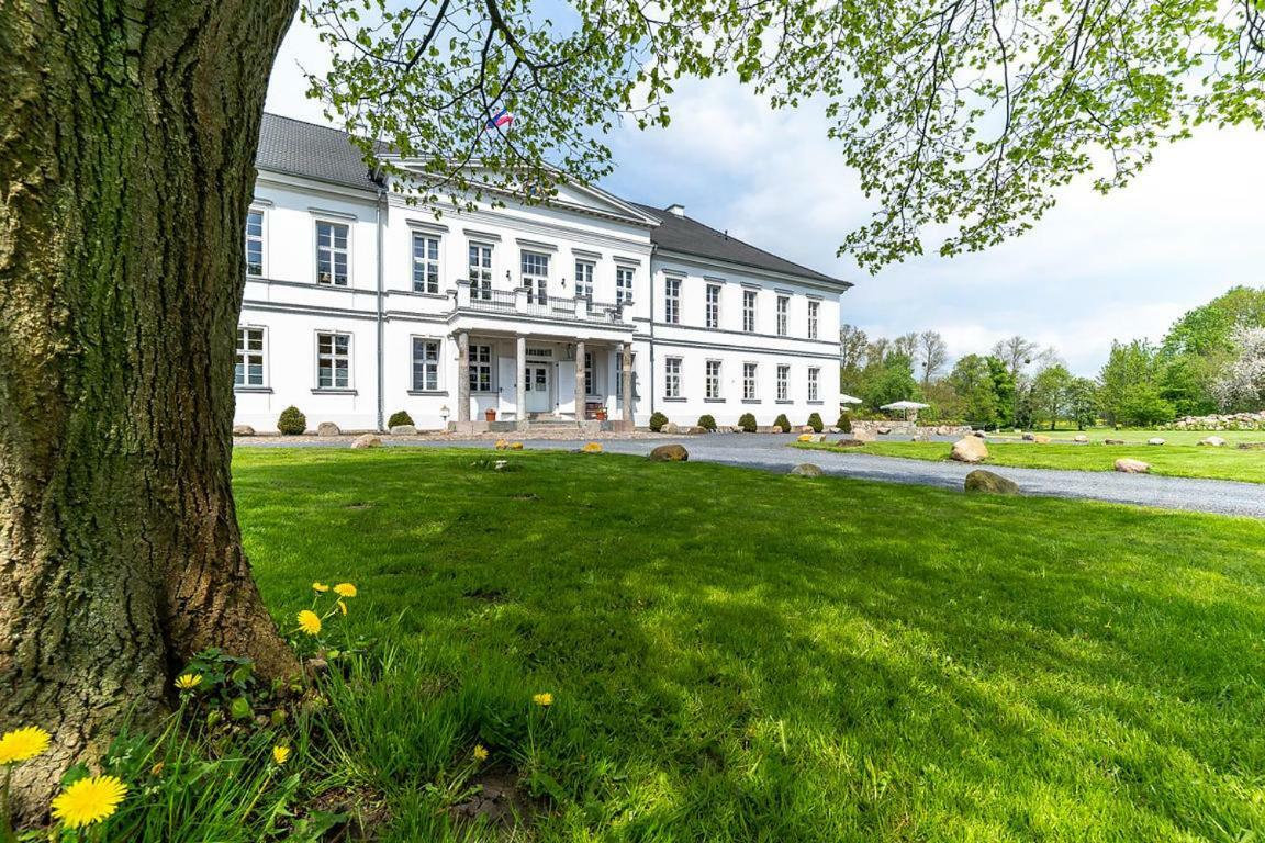 شقة Gutshaus Gross Helle Mölln المظهر الخارجي الصورة
