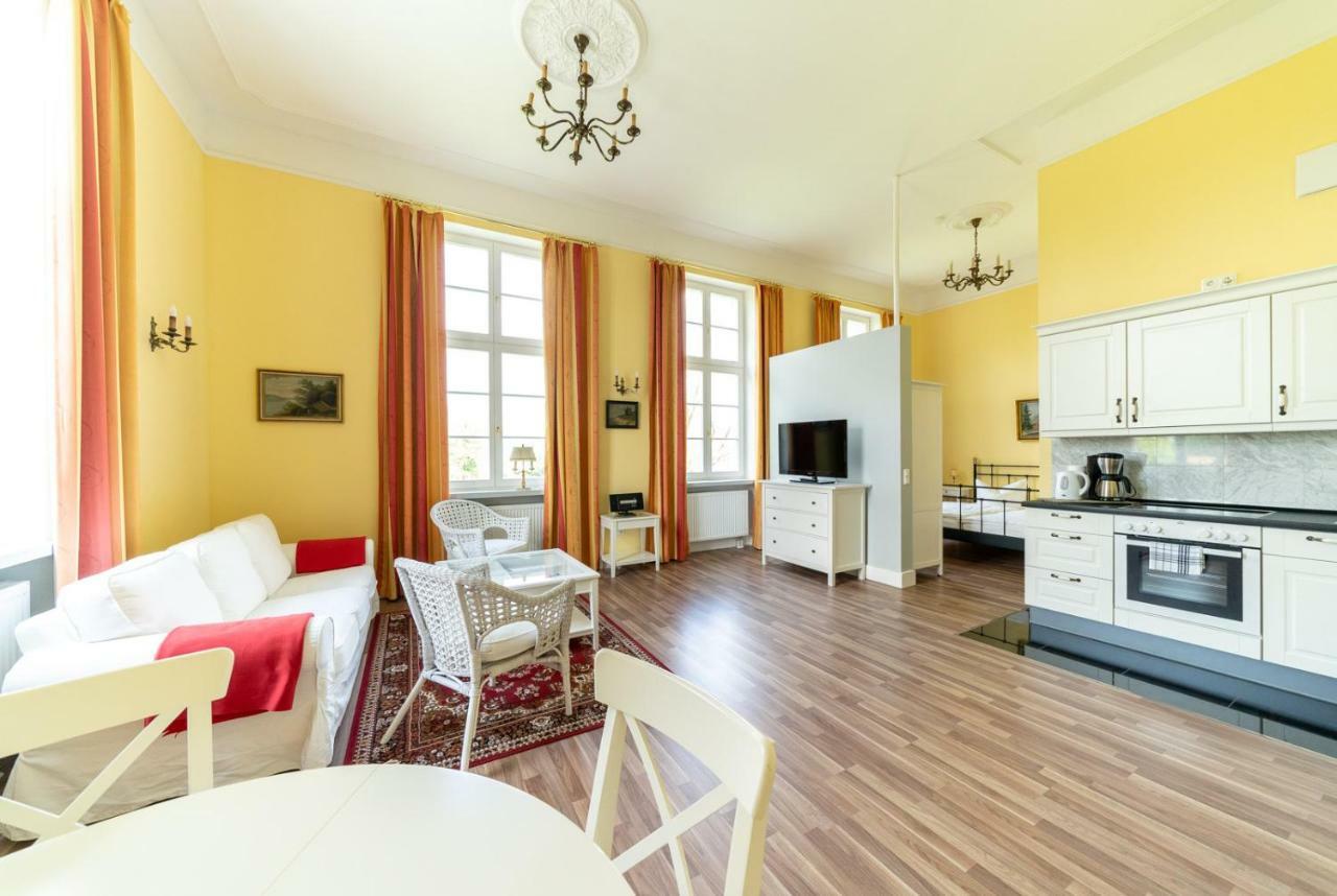 شقة Gutshaus Gross Helle Mölln المظهر الخارجي الصورة