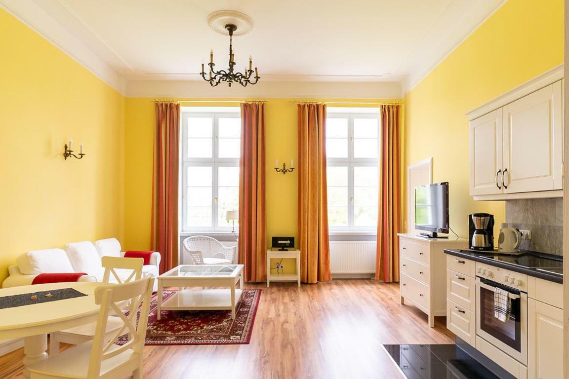 شقة Gutshaus Gross Helle Mölln المظهر الخارجي الصورة