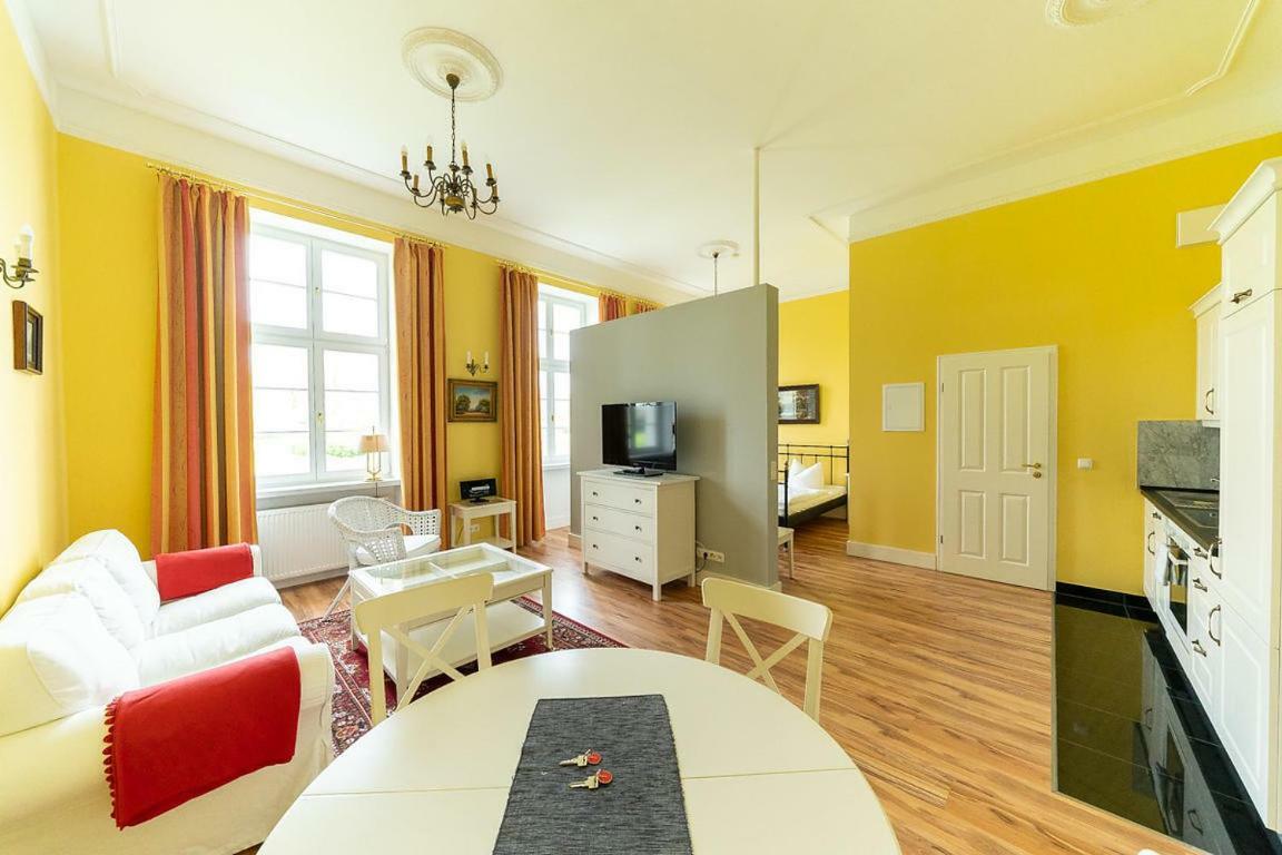 شقة Gutshaus Gross Helle Mölln المظهر الخارجي الصورة